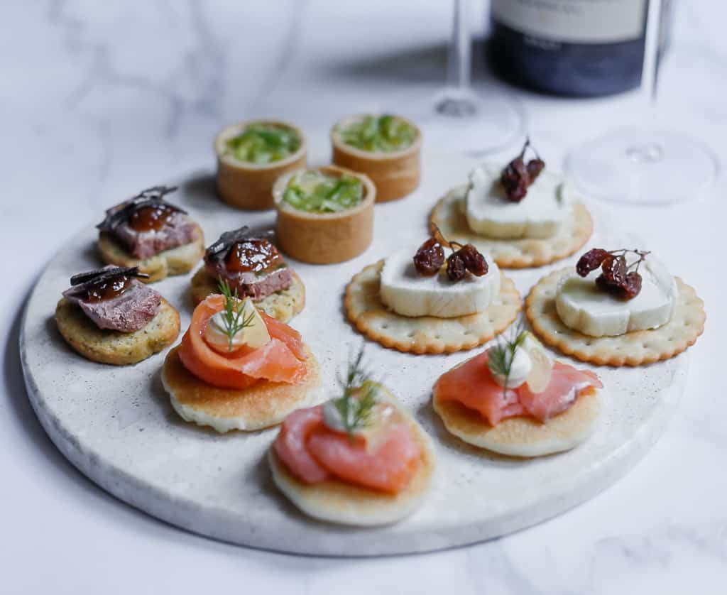 L'apero and canapes