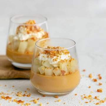 caramel pots with poached pears, whipped cream and macadamia crumble