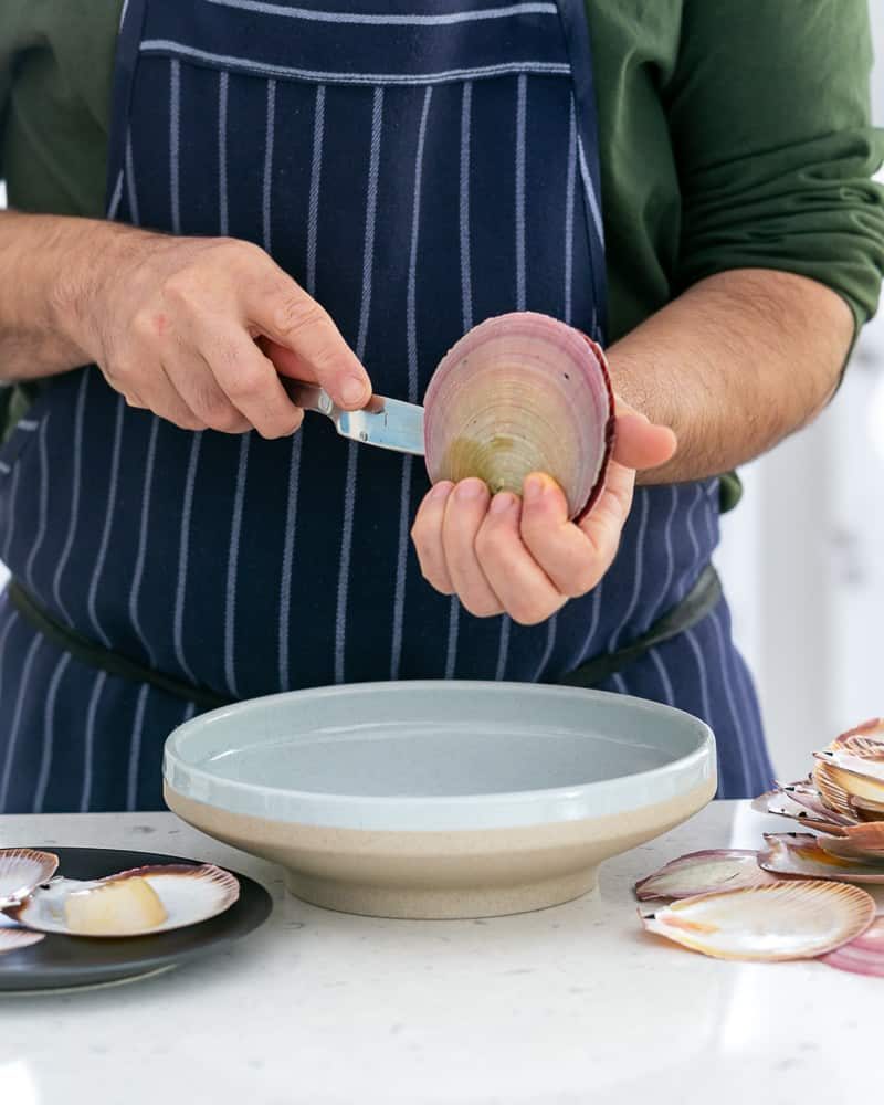 How to shuck and clean scallops