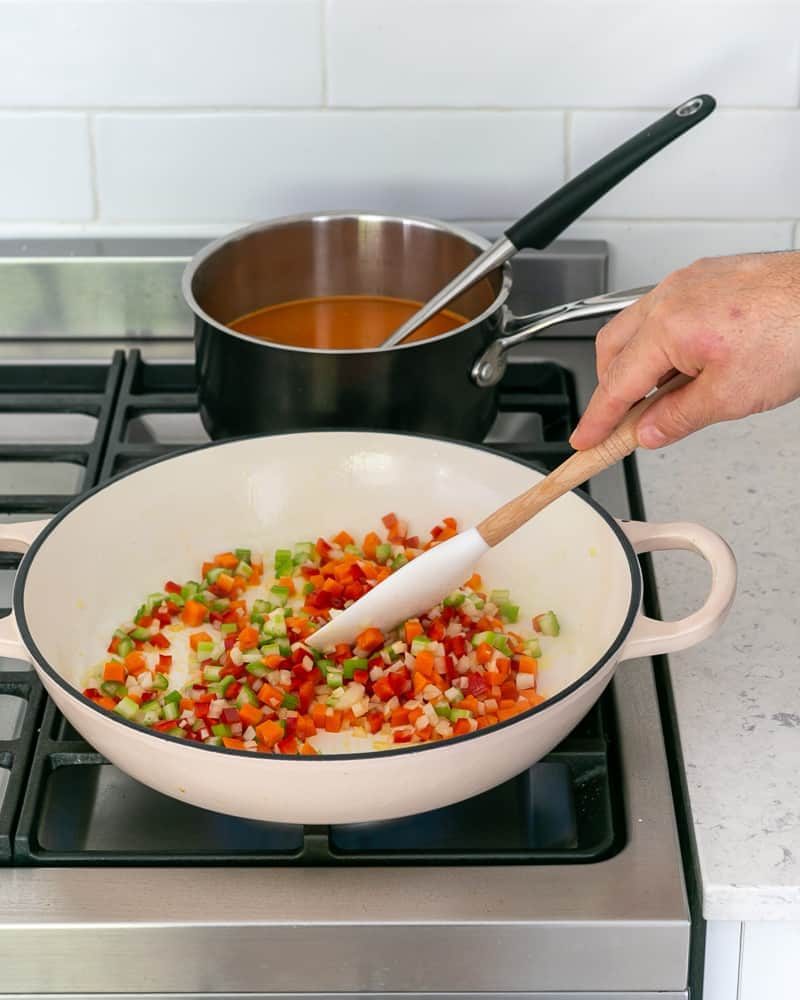 Searing chopped vegetable to make fregola