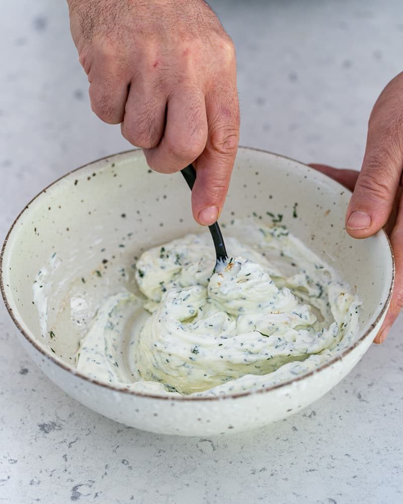 How to make herb labneh