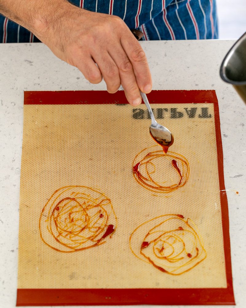 Caramel fondant decorations