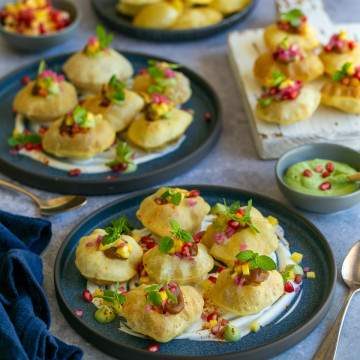 Puri Chaat Bites - An Indian Appetiser