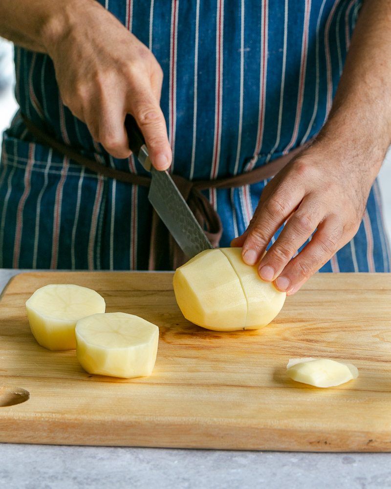 potato cut in equal rounds