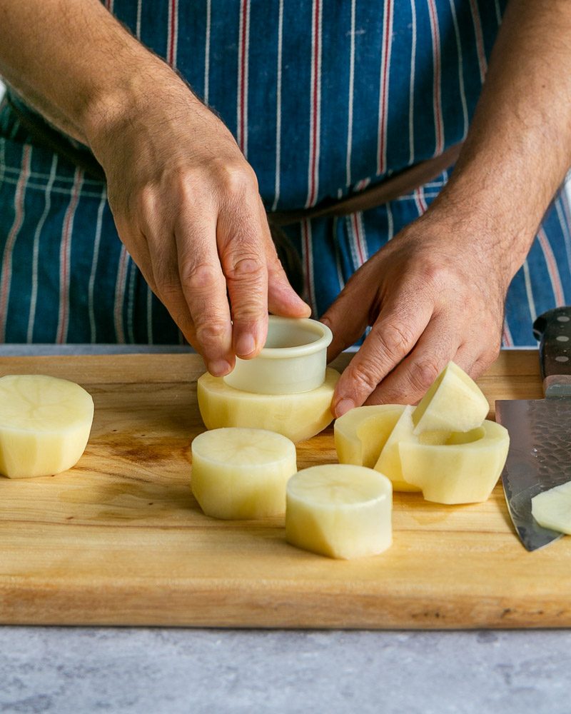 using a ring cutter for cylinder shaped potatoes