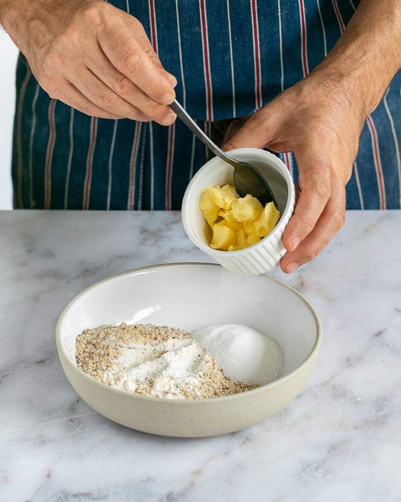 Ingredients to make almond crumble