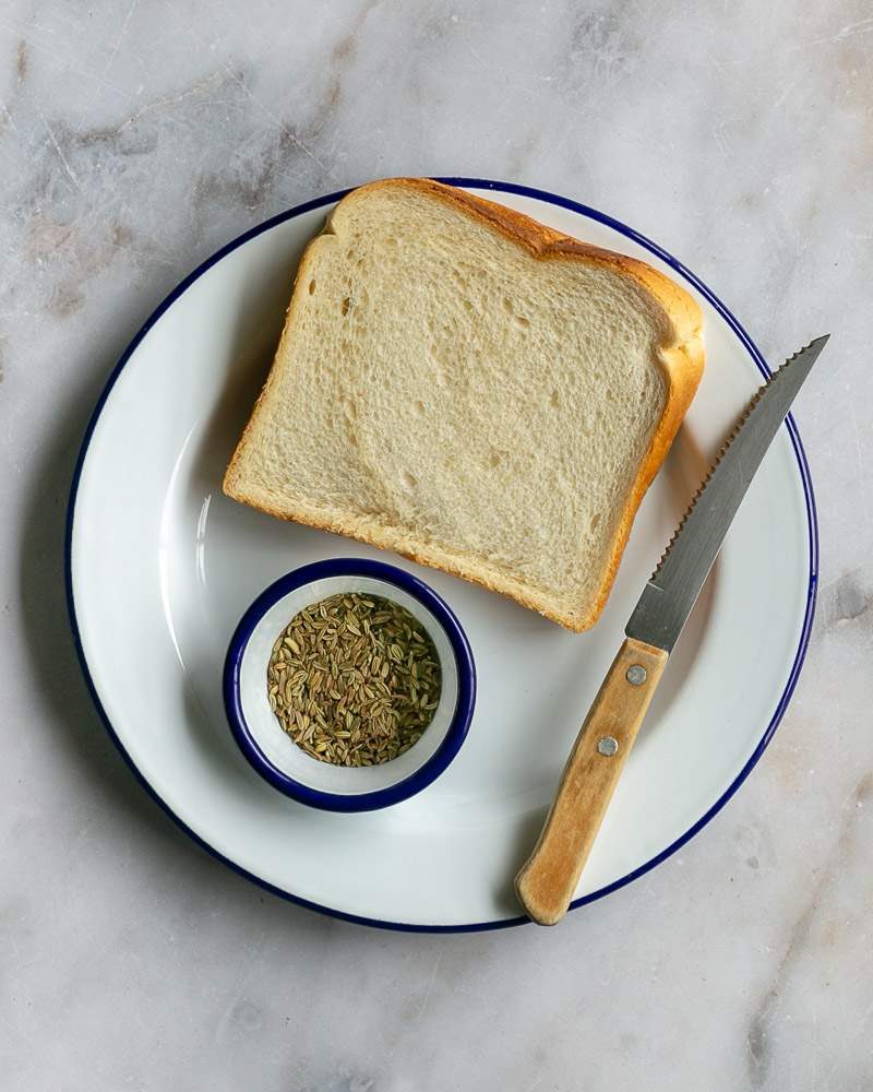 Bread and fennel crumb ingredients