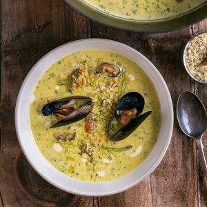 Creamy mussel soup
