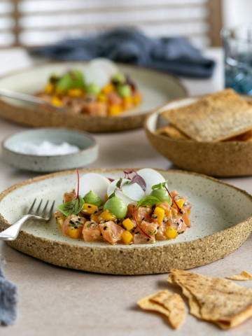 Salmon Tartare plate up