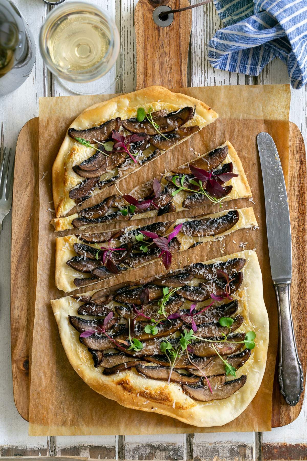 Mushroom Flammkuchen