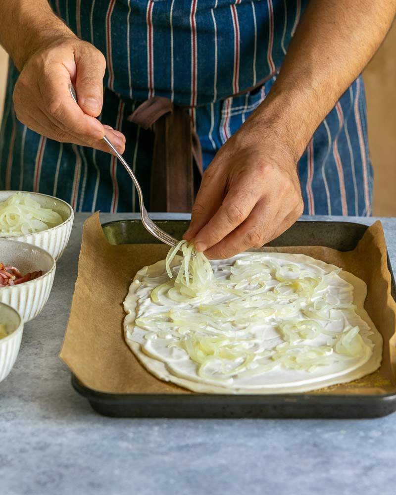 Assembling the flammkuchen