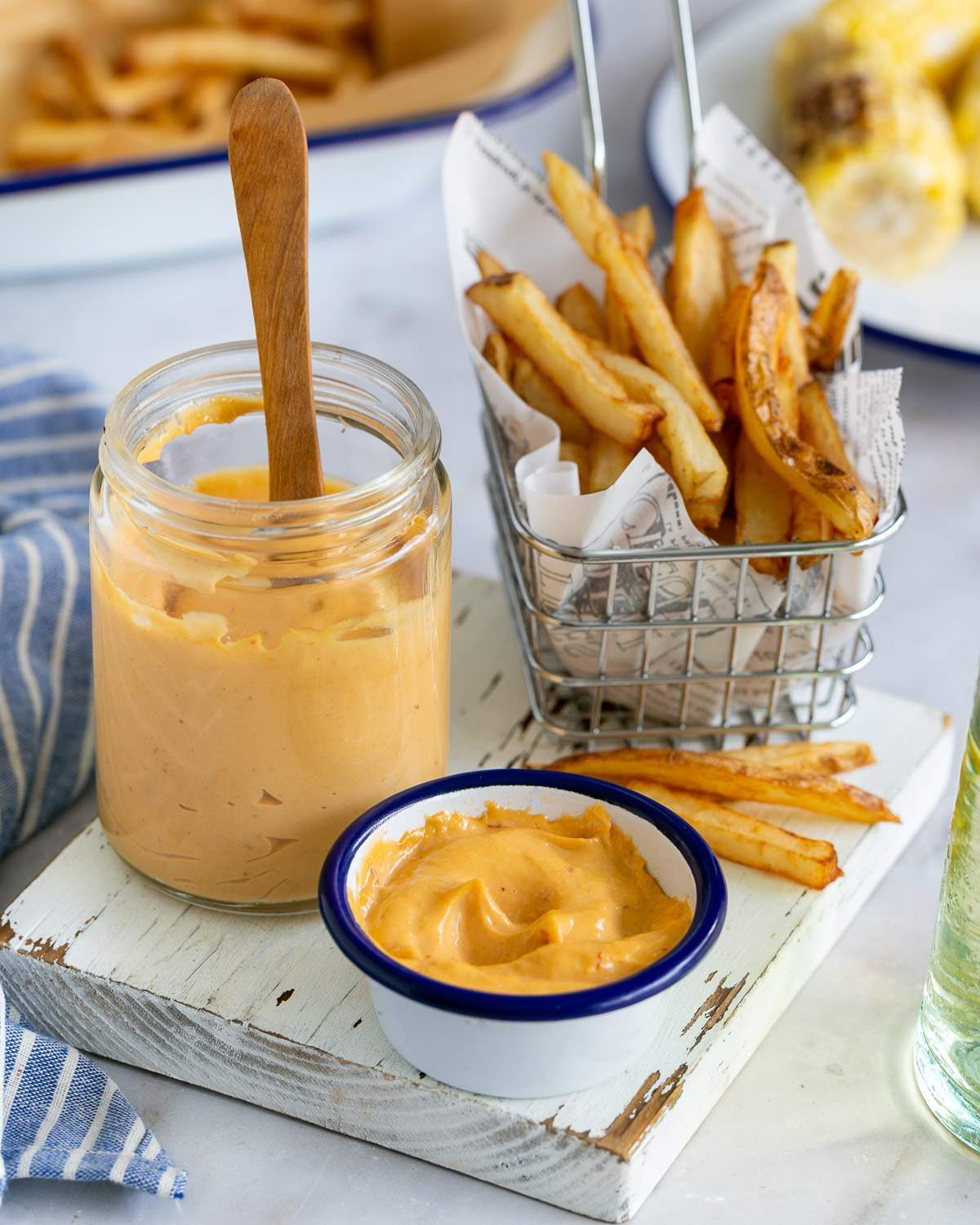 Chipotle aioli sauce with fries