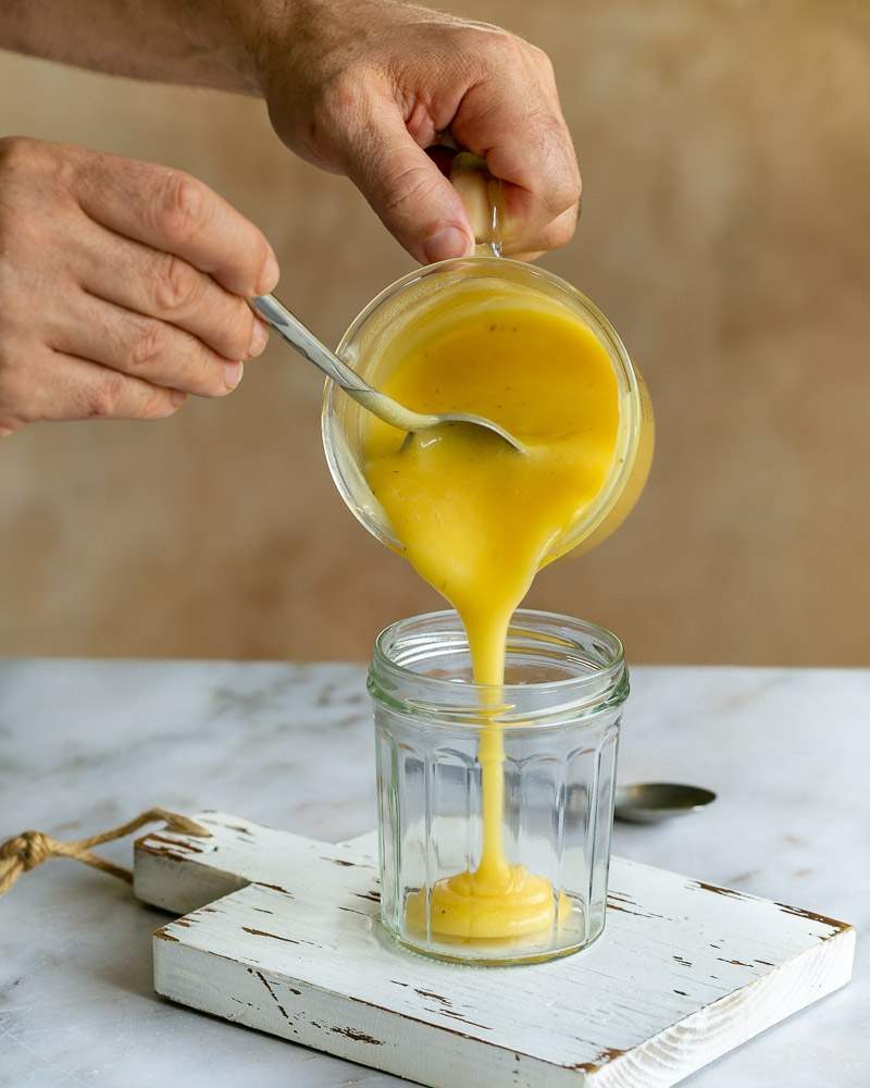Cooling lemon curd