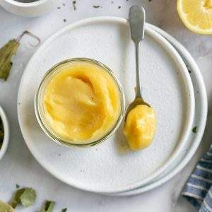 Creamy lemon curd