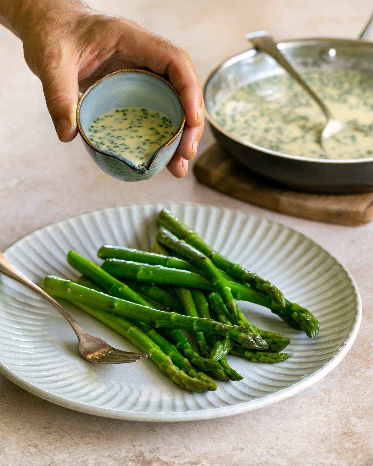 White Wine Butter Sauce with asparagus