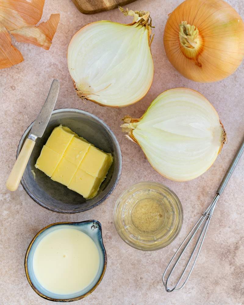ingredients to make white wine butter sauce