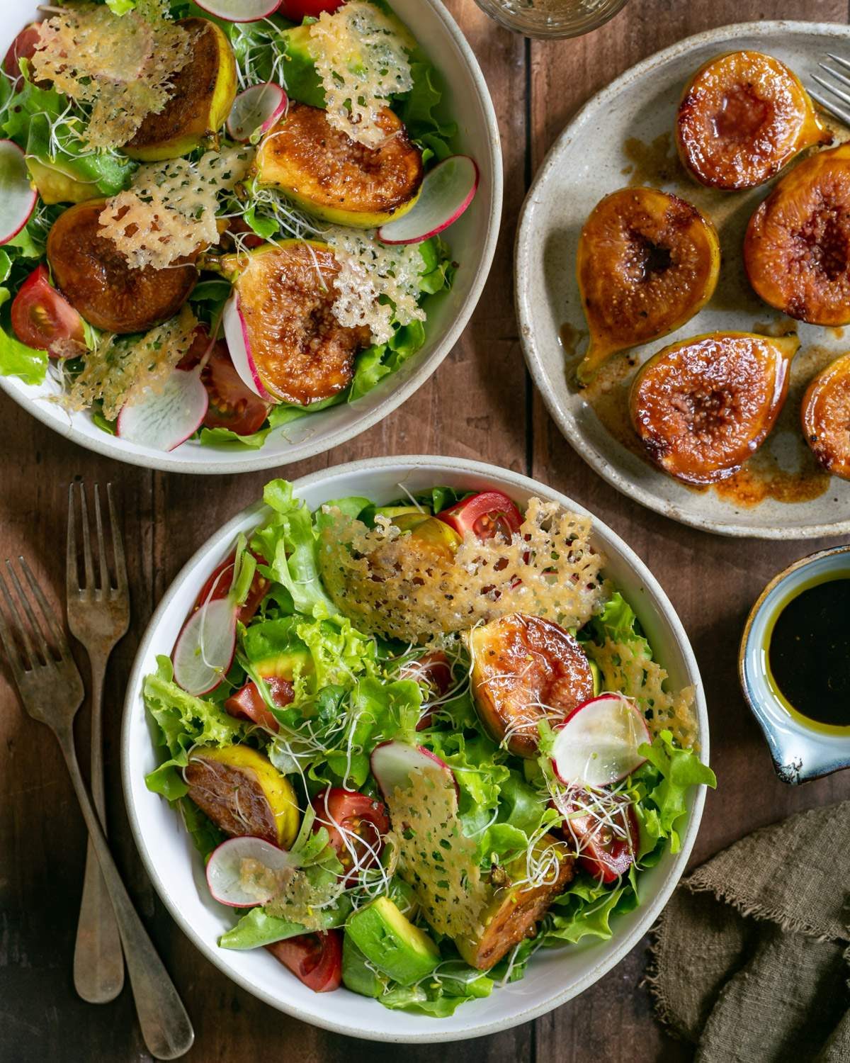 Honey roasted fig salad overhead