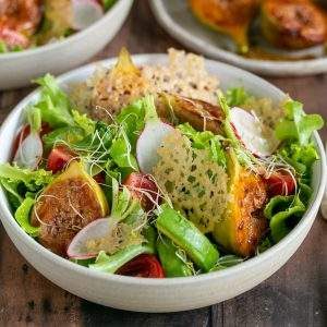 Fig salad served in a bowl