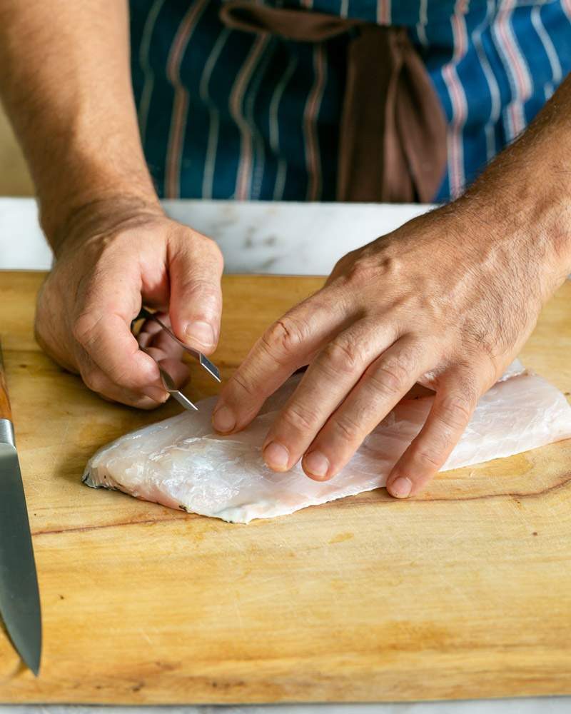 Filleting the barramundi