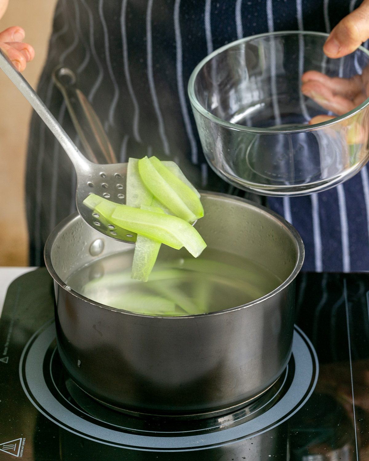 Blanching sliced choko