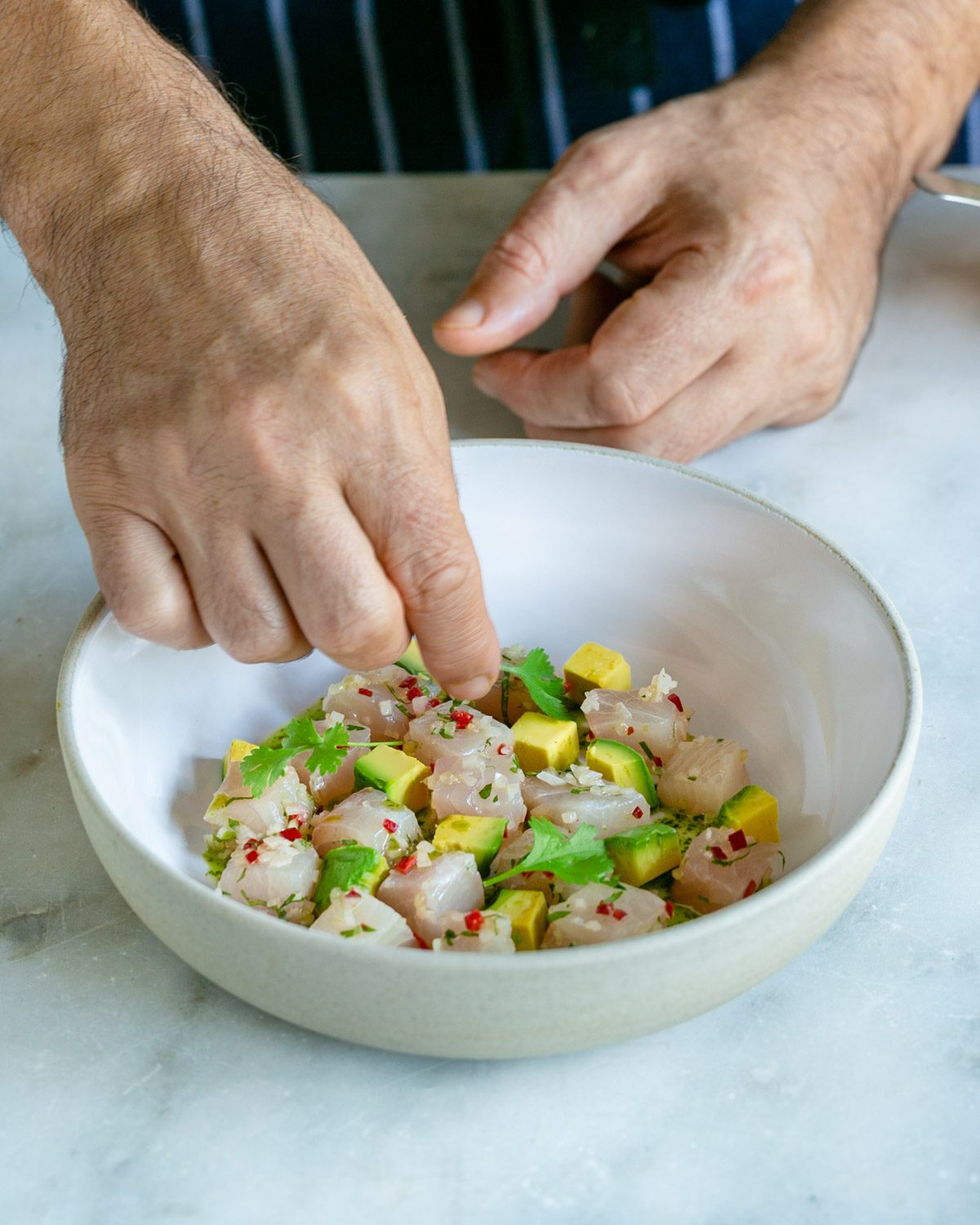 Garnish with fresh coriander leaves