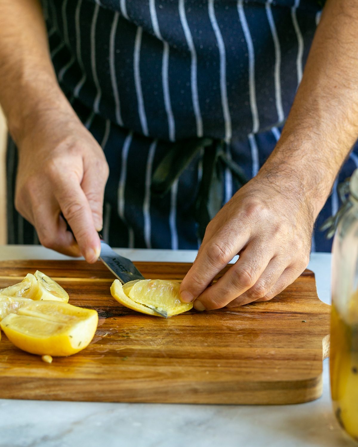 Cut the pulp of the preserved lemon