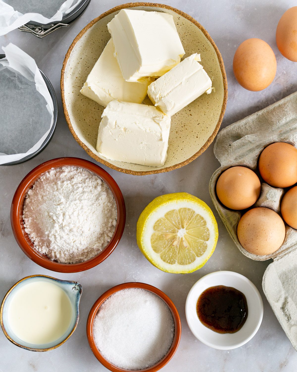 Ingredients required to bake mini cheesecakes