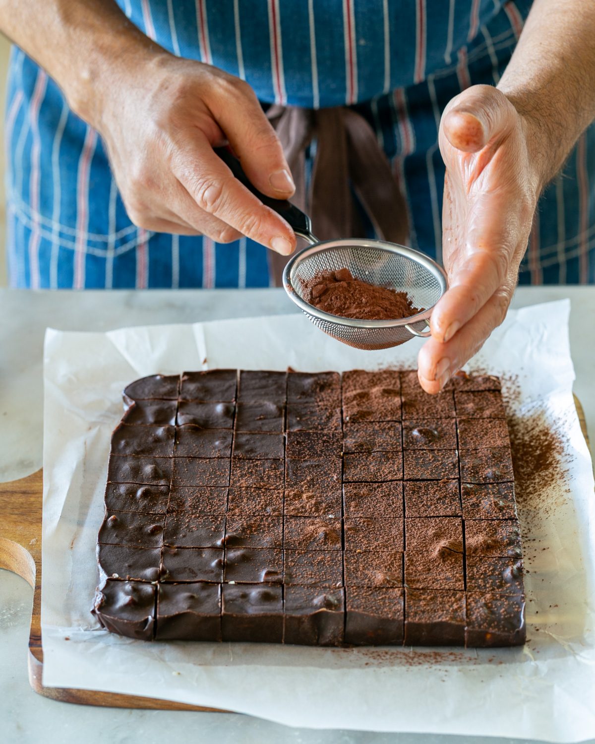 Dusting chocolate with coco powder