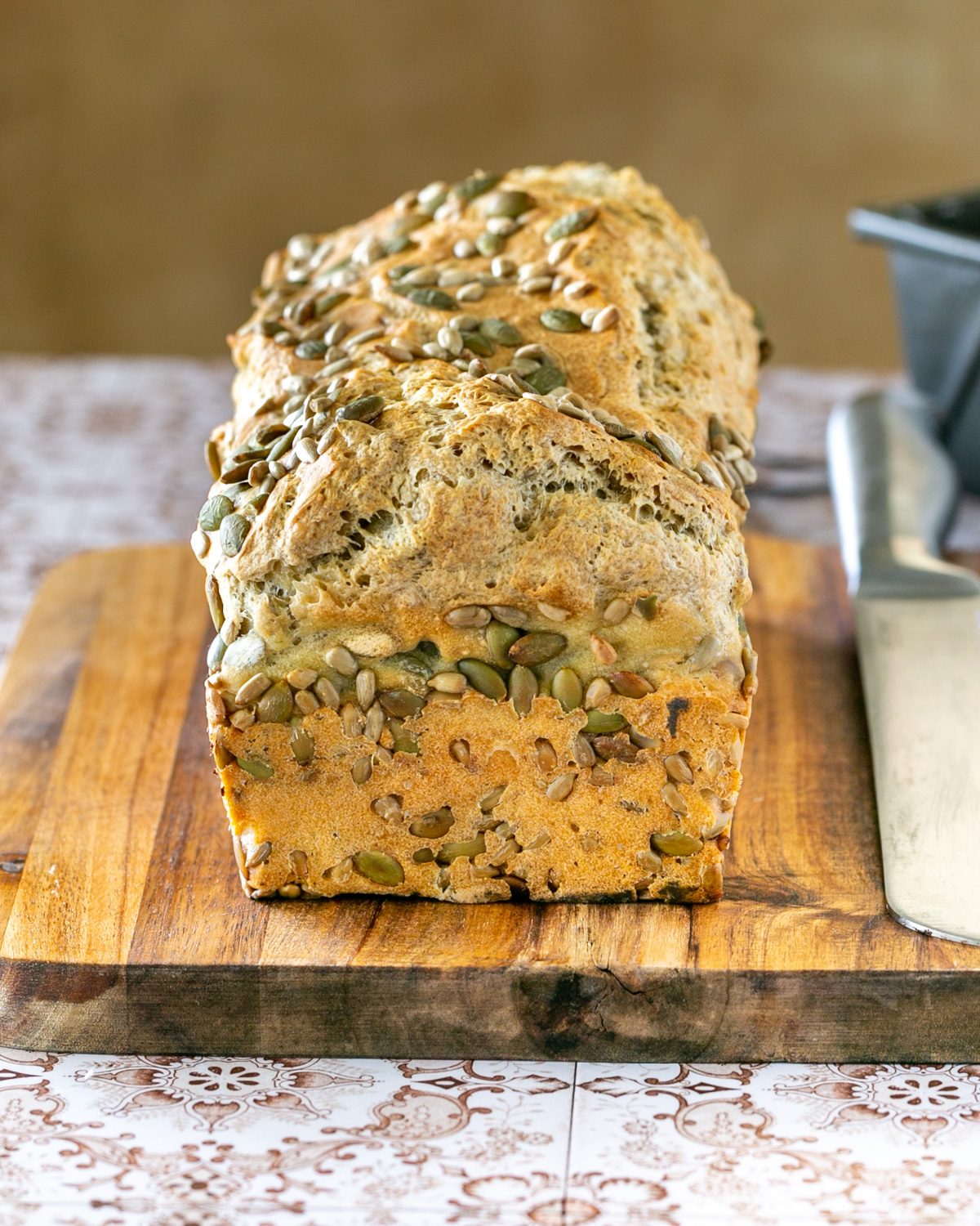 Spelt bread out of the loaf tin